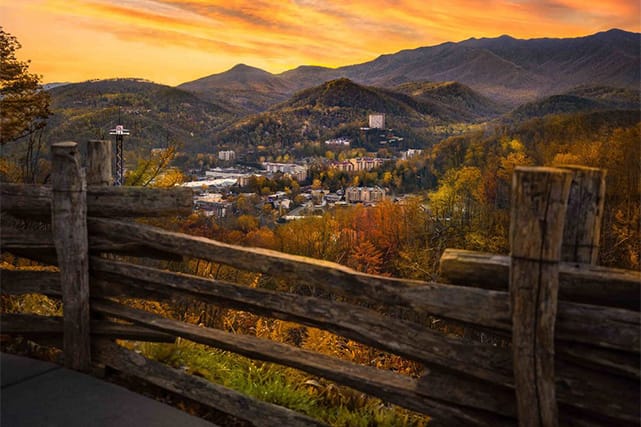 Gatlinburg, TN Smoky Mountains - Condos and Homes for sale in Gatlinburg TN